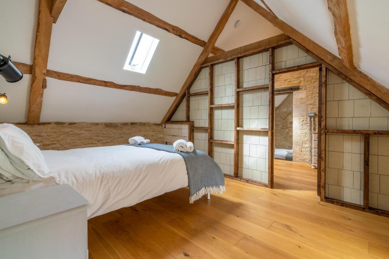 DyrhamMiddle Barn别墅 外观 照片